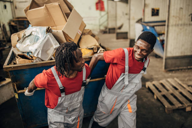 Best Professional Junk Removal  in Aliquip, PA